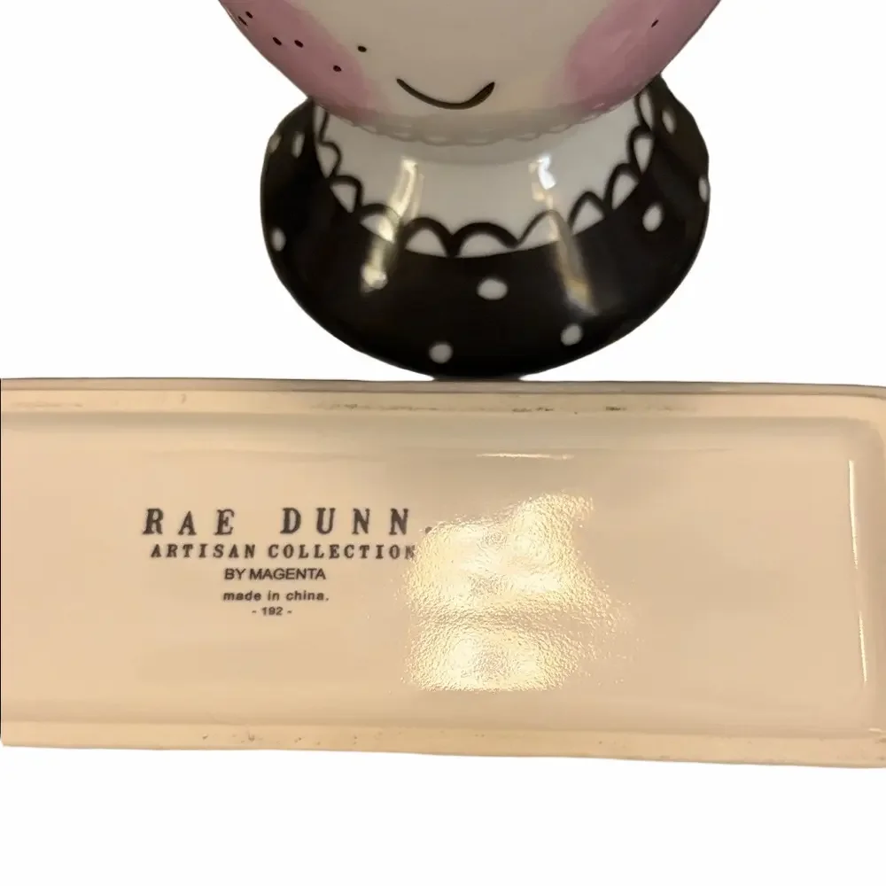 Chic Vanity Set: Makeup brushes Rae Dunn / hair brush holder just cute set of 2.